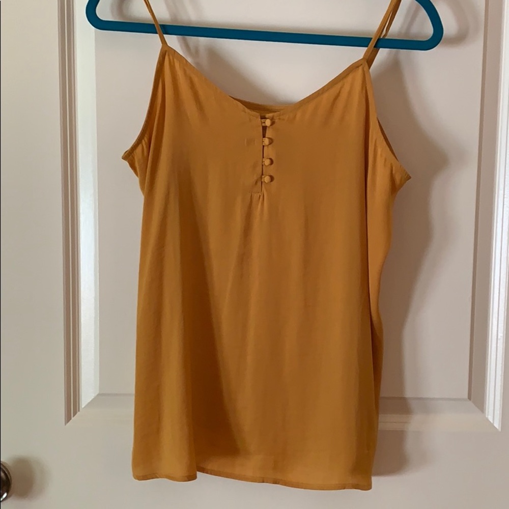 Spaghetti strap blouse with cloth buttons